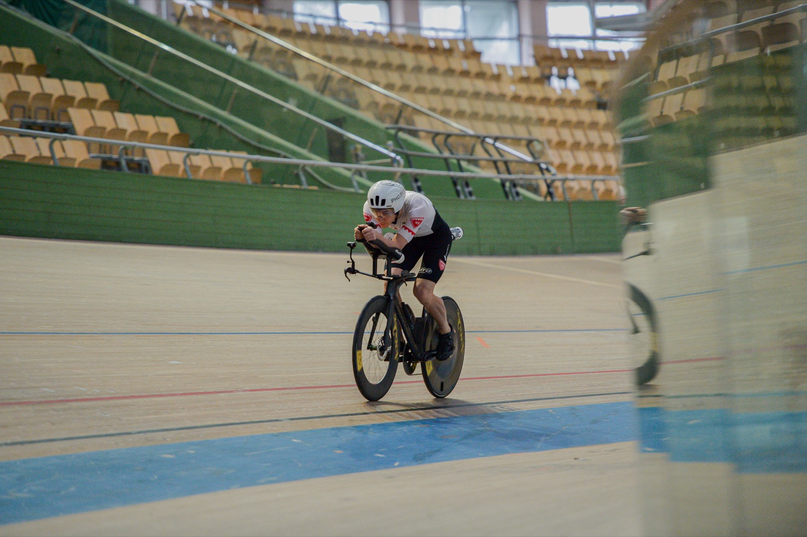 Sesja aerofittingowa — tor Arena Pruszków